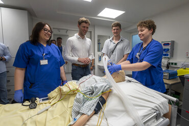 Foto zur Presseinformation "UMG stärkt EKT-Schwerpunkt"