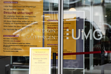 Link zur Presseinformation Nr. 151 / 2021 zum Thema "Genereller Besuchsstopp an regionalen Krankenhäusern und Kliniken ab Freitag, 3. Dezember 2021"