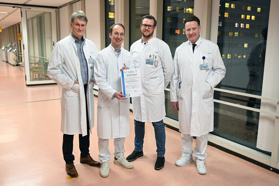 Foto 1 zur PI "Wirbelsäulenzentrum erneut zertifiziert"