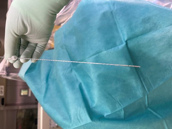 Bild zur Presseinformation "Erfolgreiche Implantation neuartiger Elektrode an der UMG zur präziseren Behandlung von Parkinson-Symptomen"