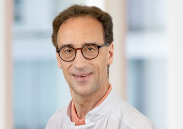 Link zur Presseinformation Nr. 032 zum Thema „Von offener Herz-OP zur Schlüssellochtechnik“ Vortragsreihe „Herztöne“ für Patient*innen, Angehörige und Interessierte wird als Präsenzveranstaltung im StartRaum Göttingen fortgesetzt.