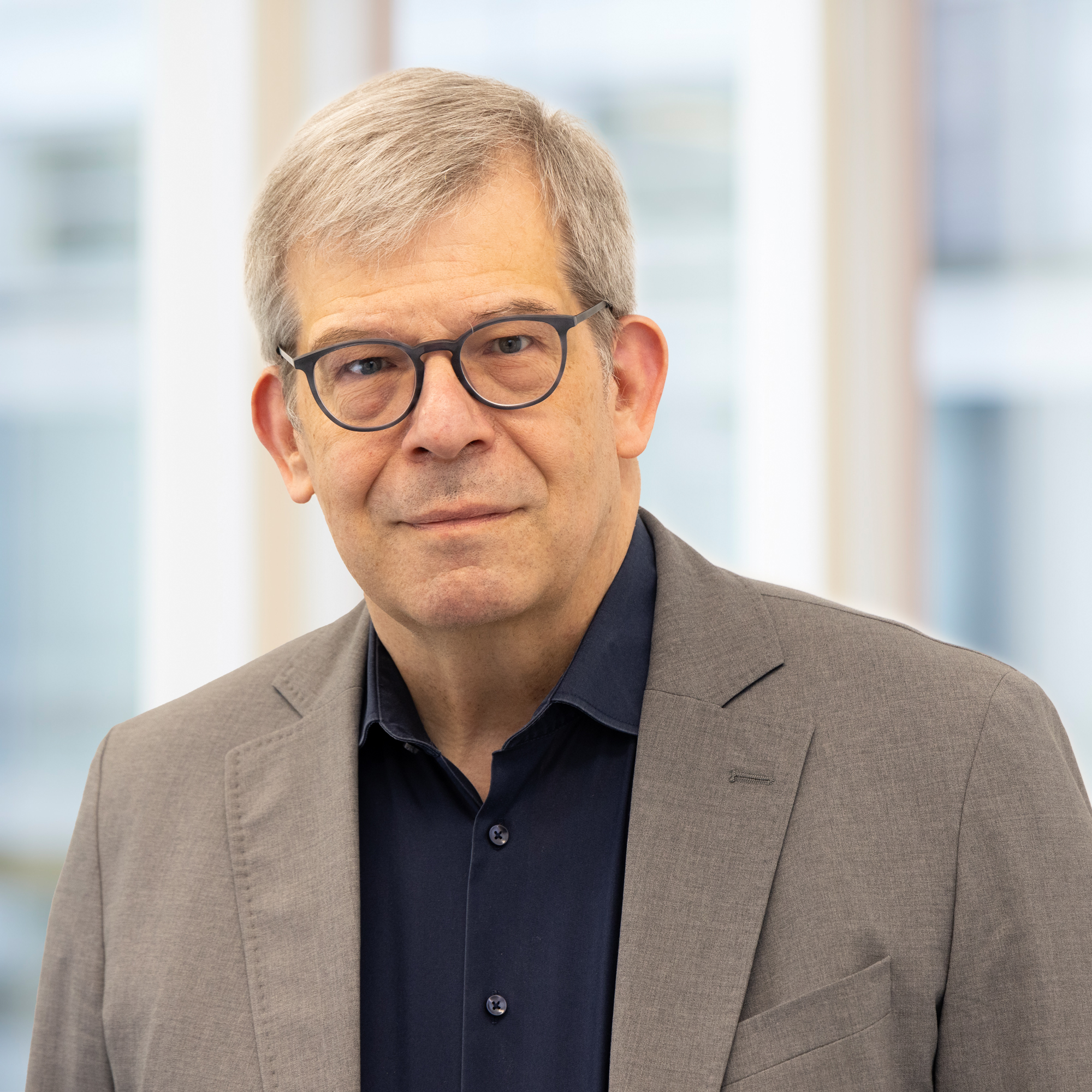 Prof. Dr. med. Ralf Dressel